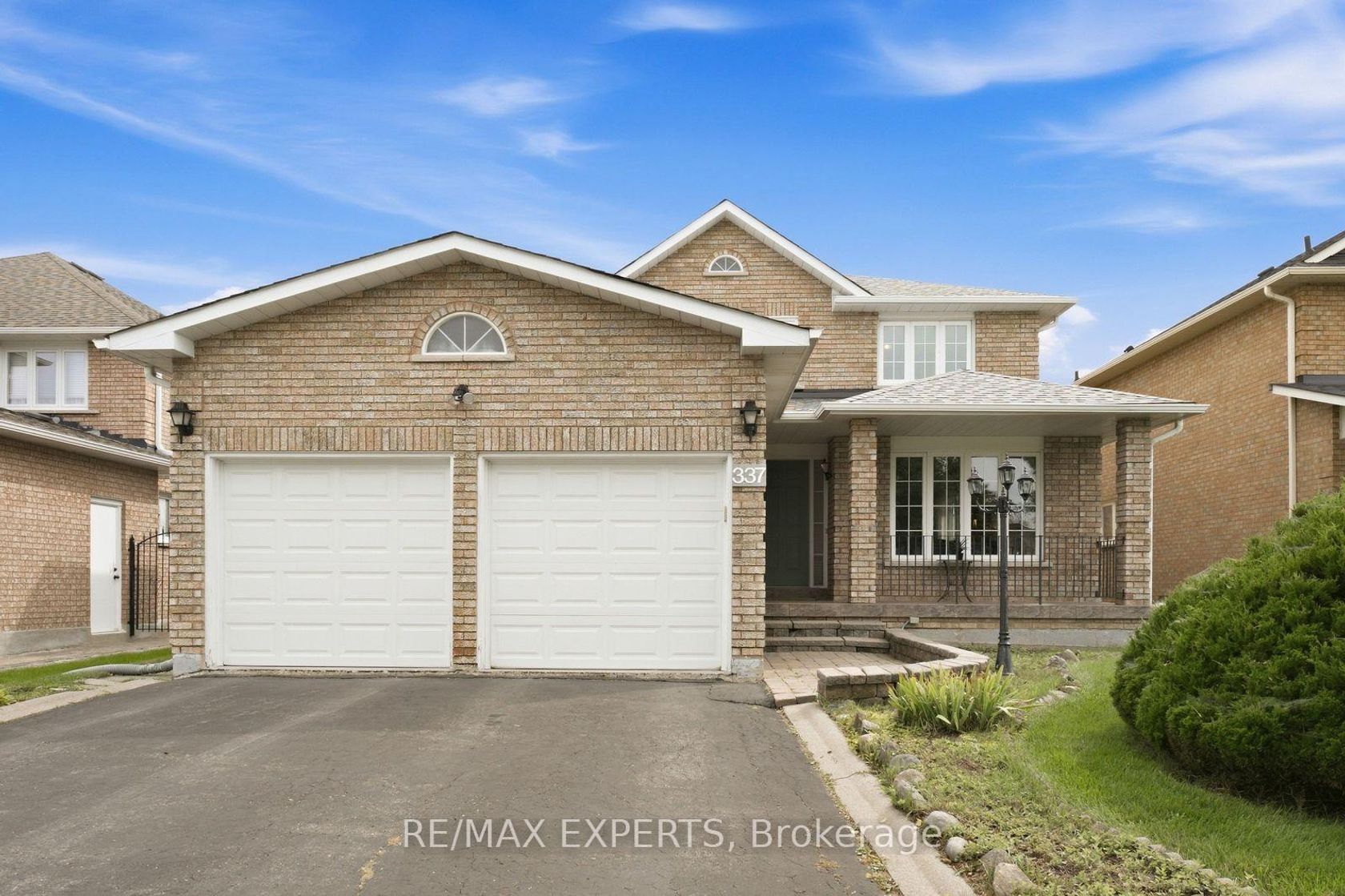 337 Forest Drive, West Woodbridge, Vaughan photo number 2