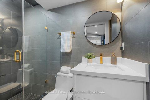Photo 12 at 811 Dovercourt Road, Junction, Toronto