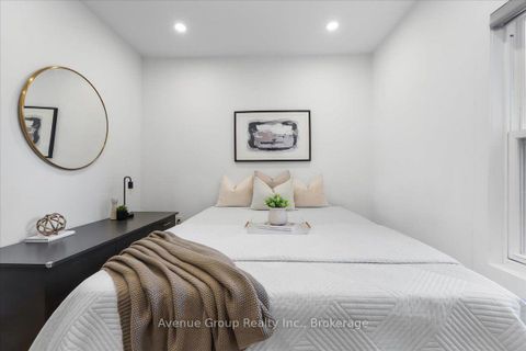 Photo 20 at 811 Dovercourt Road, Junction, Toronto