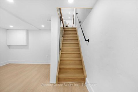 Photo 27 at 811 Dovercourt Road, Junction, Toronto