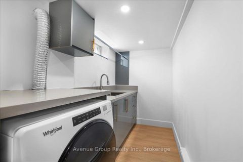 Photo 33 at 811 Dovercourt Road, Junction, Toronto
