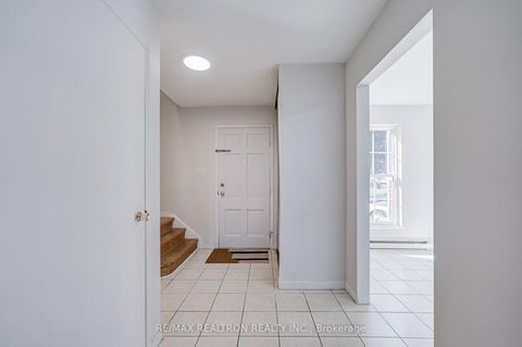 Photo 4 at 20 - 2550 Birchmount Road, Sullivan, Toronto