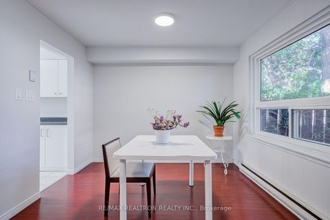 Photo 9 at 20 - 2550 Birchmount Road, Sullivan, Toronto
