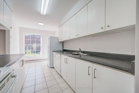 Photo 12 at 20 - 2550 Birchmount Road, Sullivan, Toronto