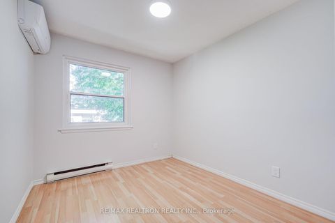 Photo 17 at 20 - 2550 Birchmount Road, Sullivan, Toronto