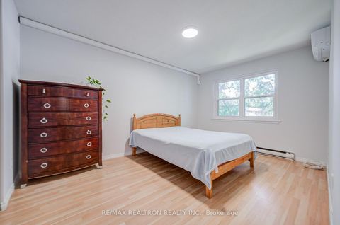 Photo 19 at 20 - 2550 Birchmount Road, Sullivan, Toronto