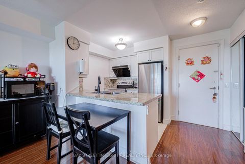 Photo 9 at 1318 - 25 Greenview Avenue, Newtonbrook West, Toronto