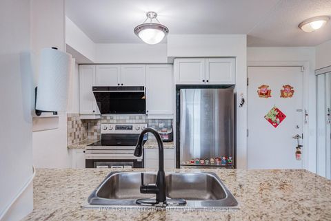 Photo 11 at 1318 - 25 Greenview Avenue, Newtonbrook West, Toronto