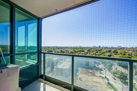 Photo 31 at 1318 - 25 Greenview Avenue, Newtonbrook West, Toronto