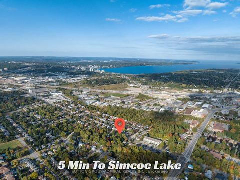 Photo 2 at 170 Patterson Road, Ardagh, Barrie