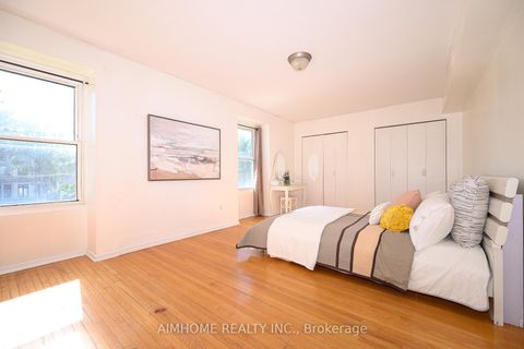 Photo 16 at 49 Bellefontaine Street, L'Amoreaux, Toronto