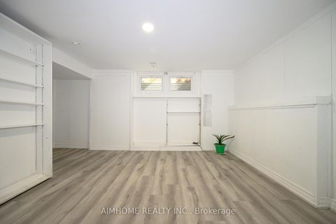 Photo 32 at 49 Bellefontaine Street, L'Amoreaux, Toronto