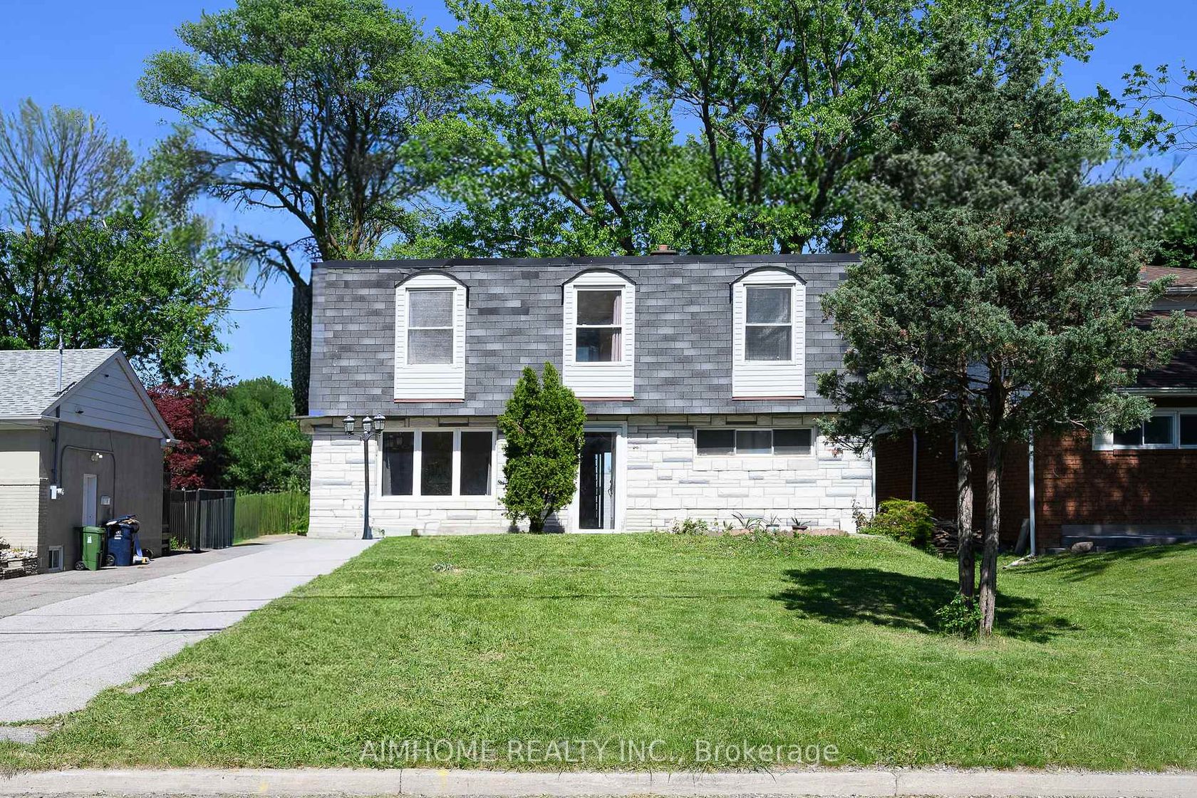 49 Bellefontaine Street, L'Amoreaux, Toronto 