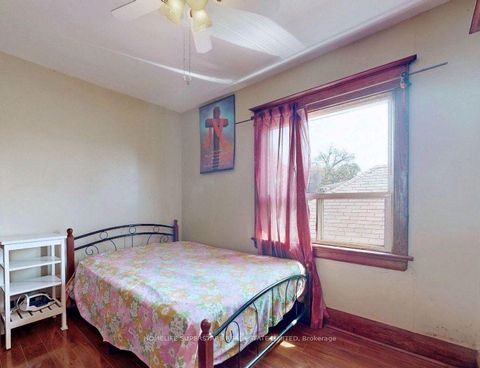 Photo 7 at 94 Ypres Road, Eglinton West, Toronto