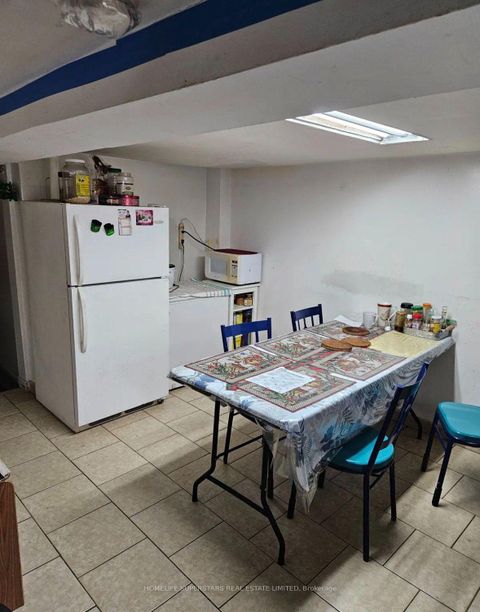 Photo 8 at 94 Ypres Road, Eglinton West, Toronto