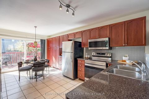 Photo 4 at 41 Irene Drive, Painswick South, Barrie
