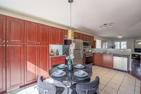 Photo 9 at 41 Irene Drive, Painswick South, Barrie