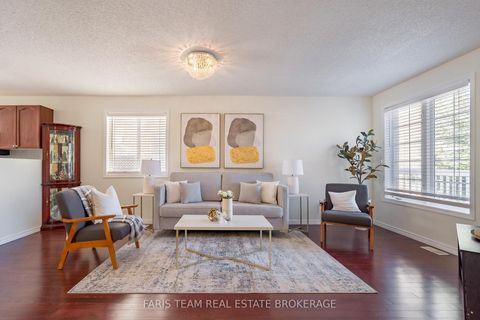 Photo 11 at 41 Irene Drive, Painswick South, Barrie