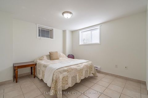 Photo 30 at 41 Irene Drive, Painswick South, Barrie