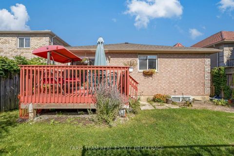 Photo 36 at 41 Irene Drive, Painswick South, Barrie