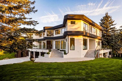 Photo 46 at 2 Champlain Crescent, King City, King