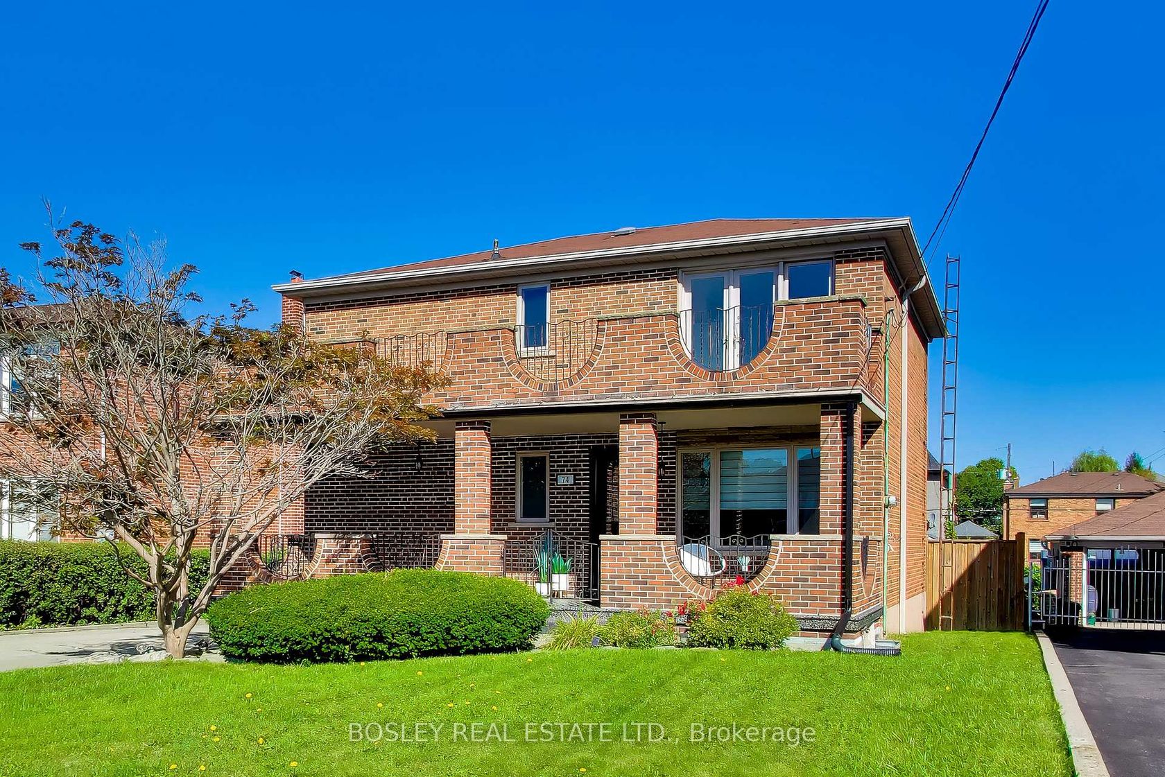 74 Raven Road, Rustic, Toronto 
