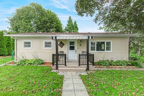 Photo 0 at 11 Hawthorne Drive, Alcona, Innisfil