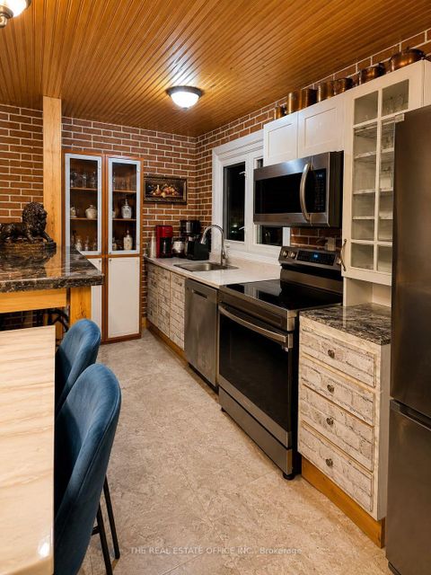 Photo 6 at 265 Pasadena Drive, Keswick South, Georgina