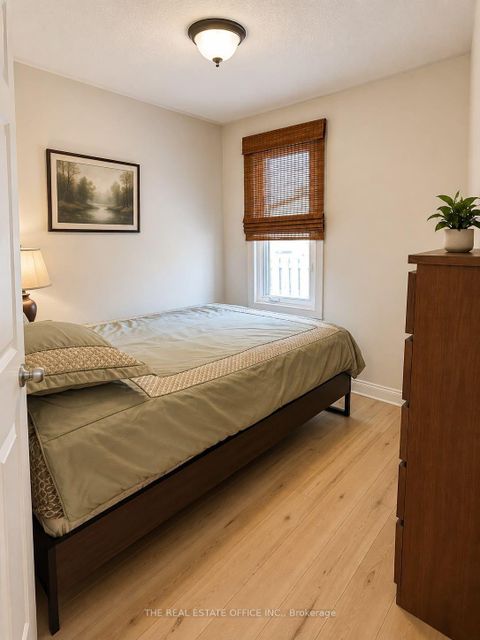 Photo 11 at 265 Pasadena Drive, Keswick South, Georgina