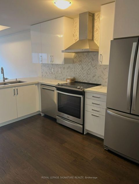 Photo 3 at 72 William Duncan Road, CFB, Toronto