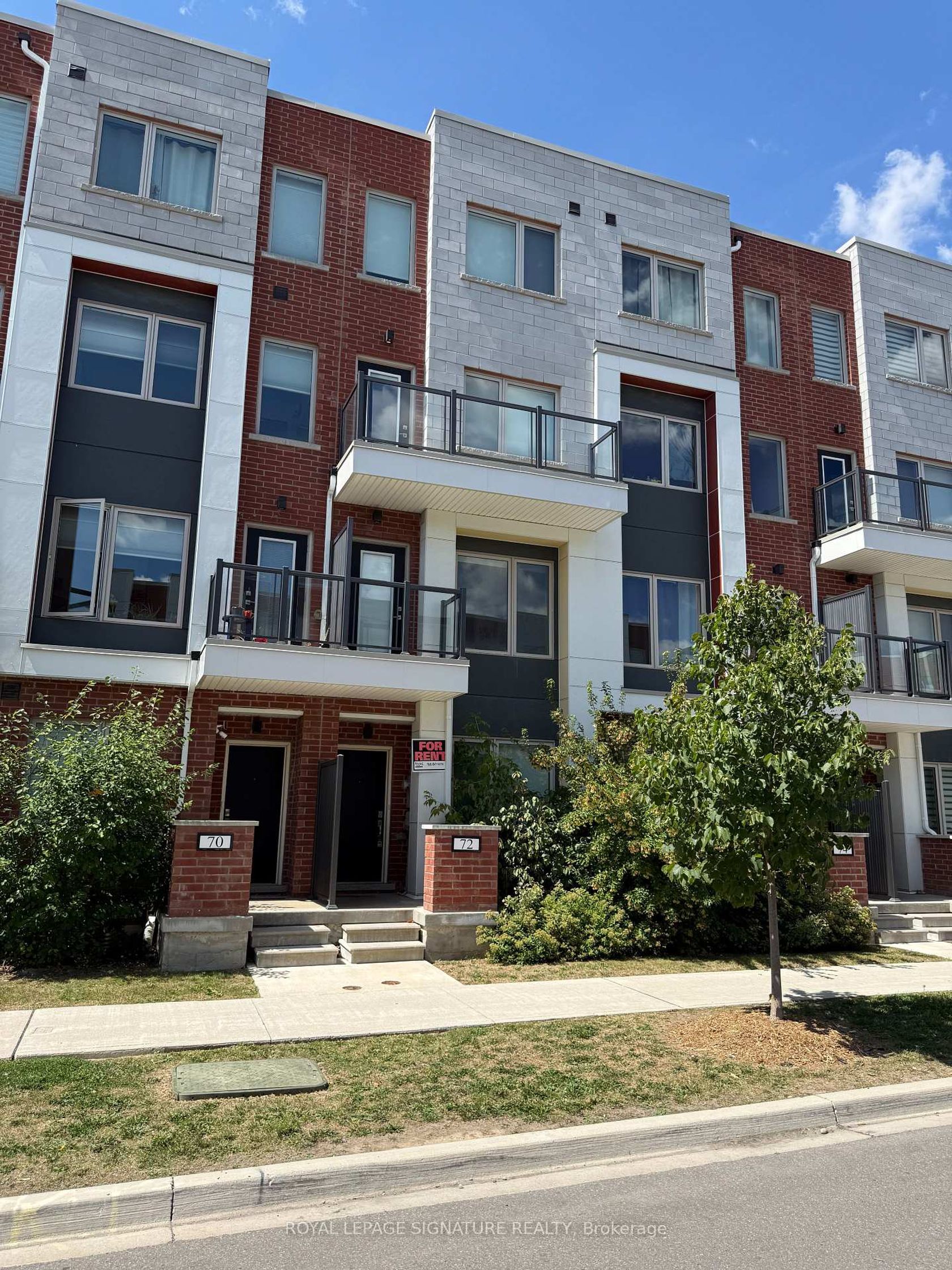 72 William Duncan Road, CFB, Toronto 