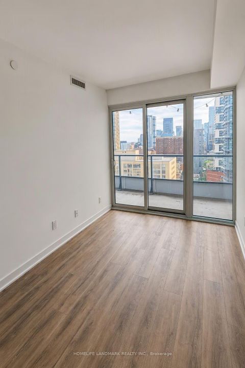 Photo 2 at 2117 - 85 Wood Street, Yonge Corridor, Toronto