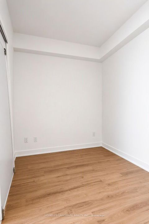 Photo 7 at 2117 - 85 Wood Street, Yonge Corridor, Toronto
