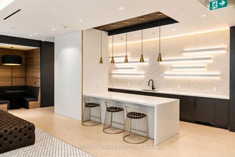 Photo 14 at 2117 - 85 Wood Street, Yonge Corridor, Toronto