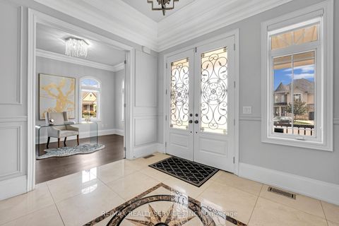 Photo 2 at 22 Giant Cedars Court, Nobleton, King