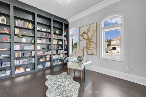 Photo 3 at 22 Giant Cedars Court, Nobleton, King