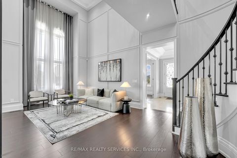 Photo 4 at 22 Giant Cedars Court, Nobleton, King