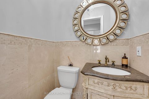 Photo 15 at 22 Giant Cedars Court, Nobleton, King