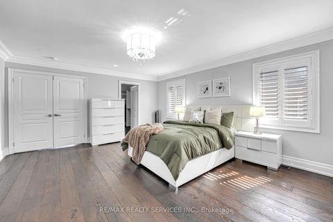 Photo 19 at 22 Giant Cedars Court, Nobleton, King