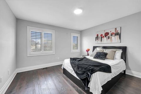 Photo 29 at 22 Giant Cedars Court, Nobleton, King