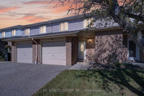 Photo 3 at 10 - 50 Blackwell Avenue, Malvern, Toronto