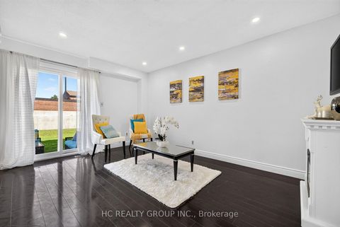 Photo 10 at 10 - 50 Blackwell Avenue, Malvern, Toronto