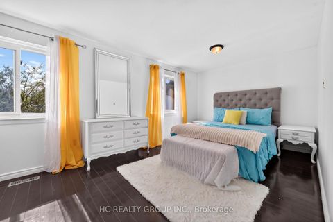 Photo 12 at 10 - 50 Blackwell Avenue, Malvern, Toronto