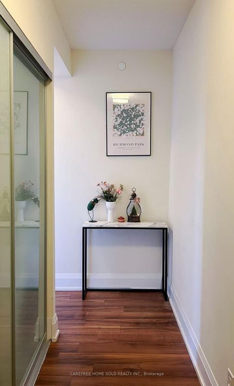 Photo 10 at 527 - 120 Harrison Garden Boulevard, Willowdale East, Toronto