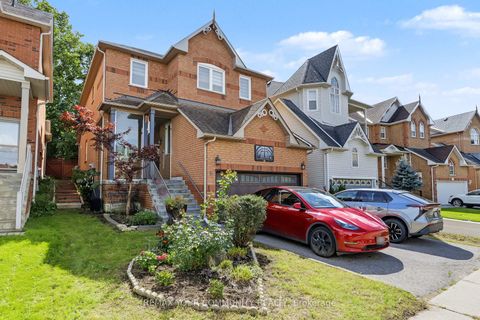 Photo 0 at 21 English Oak Drive, Oak Ridges, Richmond Hill