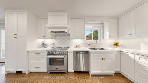 Photo 4 at 112 Coronation Drive, West Hill, Toronto