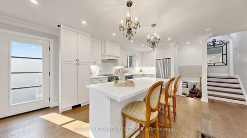 Photo 6 at 112 Coronation Drive, West Hill, Toronto