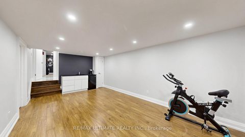 Photo 10 at 112 Coronation Drive, West Hill, Toronto