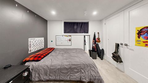 Photo 12 at 112 Coronation Drive, West Hill, Toronto