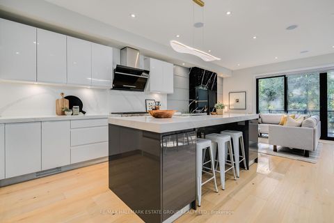 Photo 5 at 70 Bellefair Avenue, The Beaches, Toronto